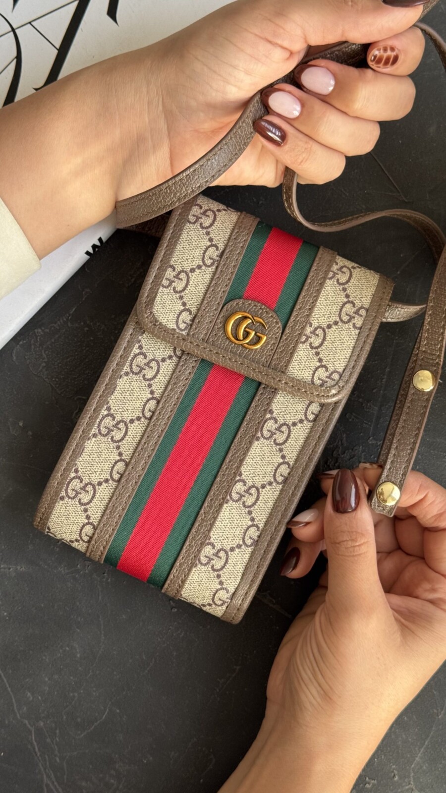 کیف فری سایز یک طرفه گوچی فونتی + بندچرمی کیف فری سایز یک طرفه گوچی فونتی + بندچرمی - تصویر 1