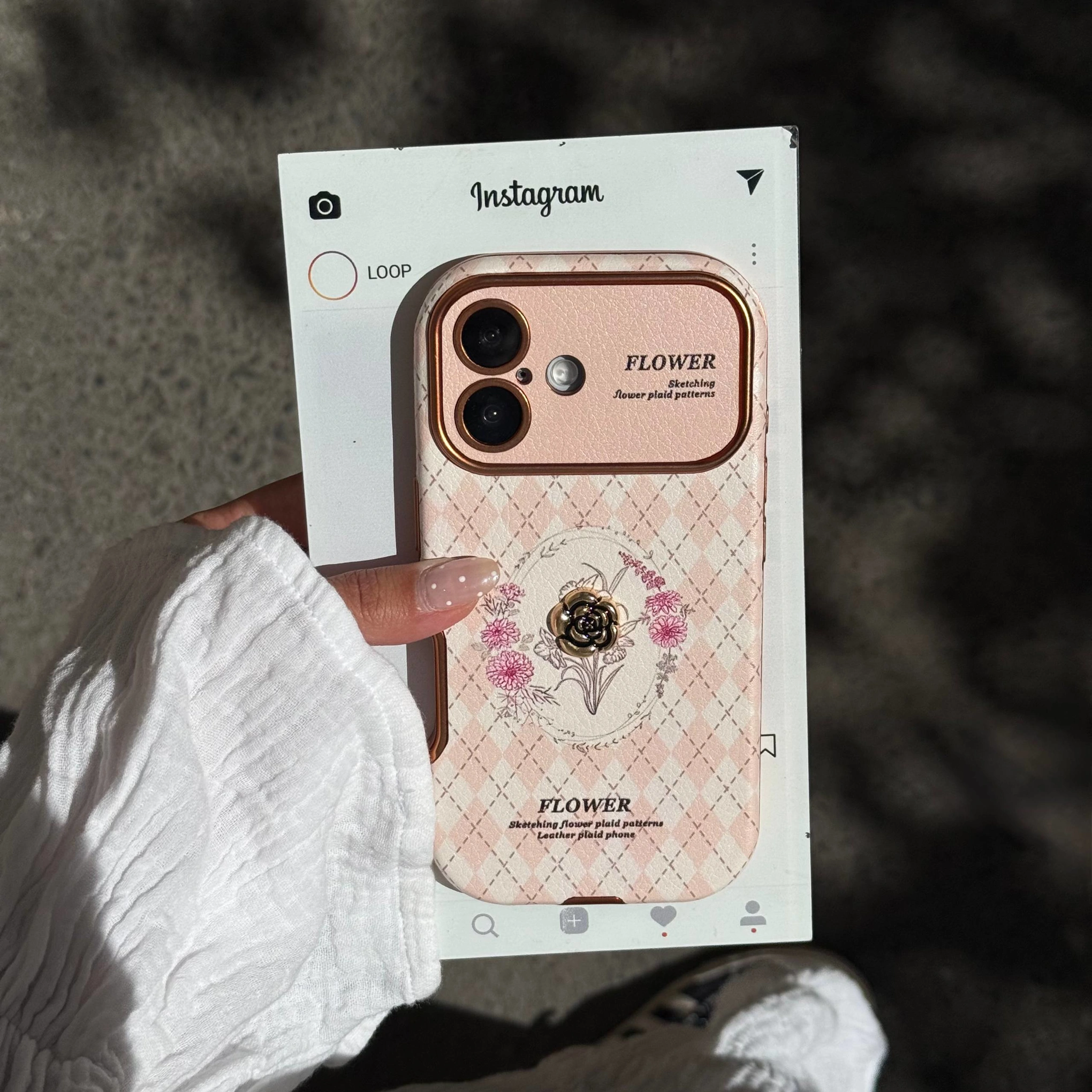 f045335a-e20c-4395-93df-6712cb12c581 قاب گوشی کلاسیک کاملیا صورتی (Classic Camelia Pink) - تصویر 1