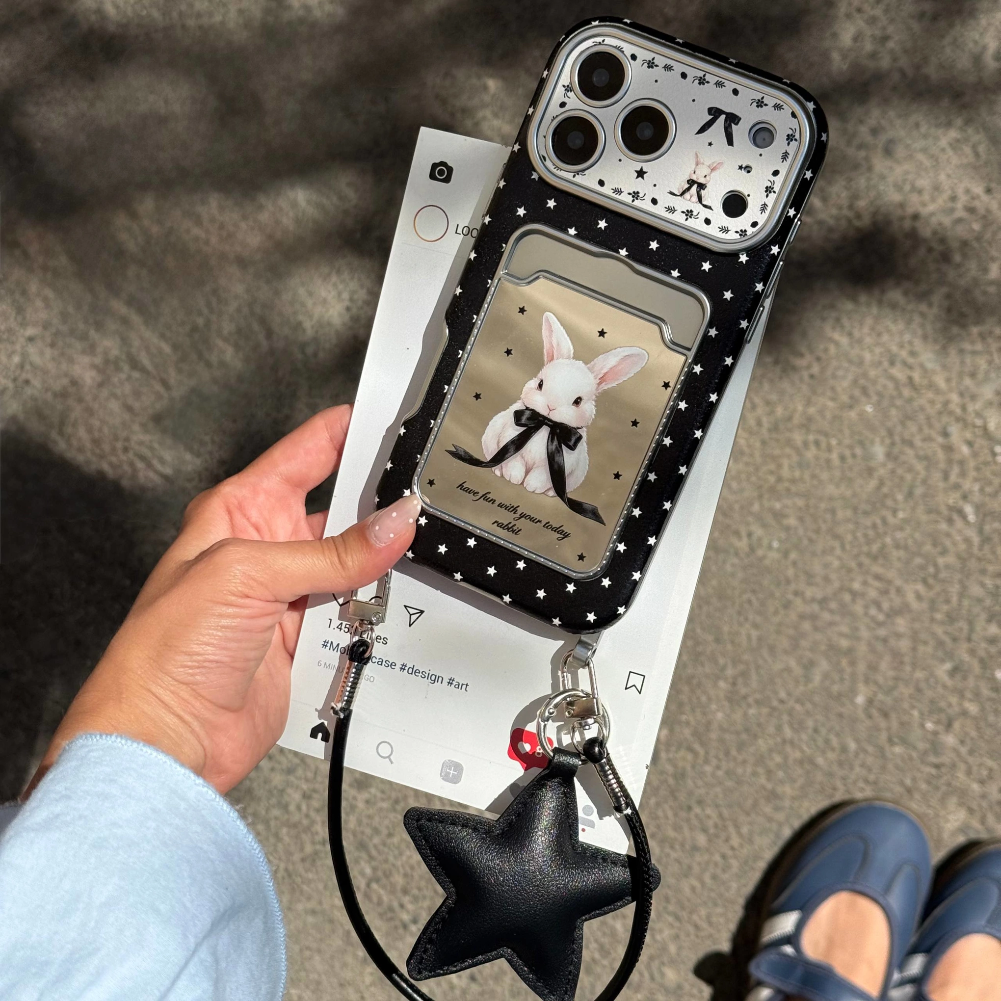 cfd6a9bc-4a00-4e1f-aa6b-119f0d154925 قاب گوشی کلاسیکارد خرگوش مشکی (Classicard Rabbit Black) - تصویر 1